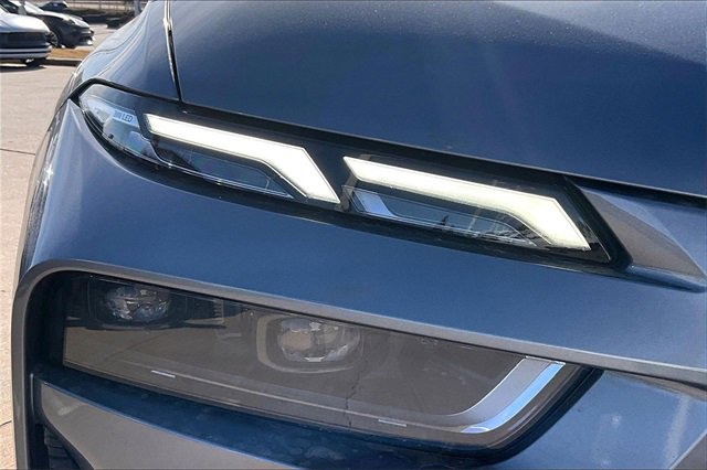 Used 2023 BMW X7 xDrive40i w/ Premium Package image 32