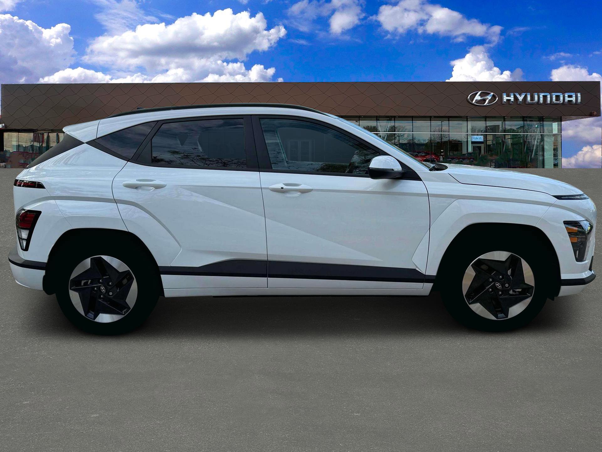 New 2025 Hyundai Kona SEL FWD image 9