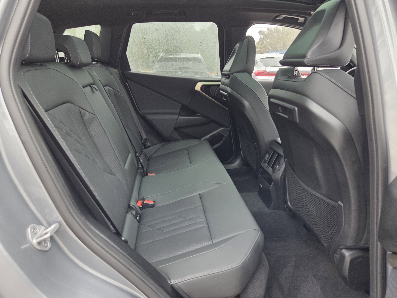 New 2025 BMW X3 xDrive30 w/ Convenience Package AWD/4WD image 16