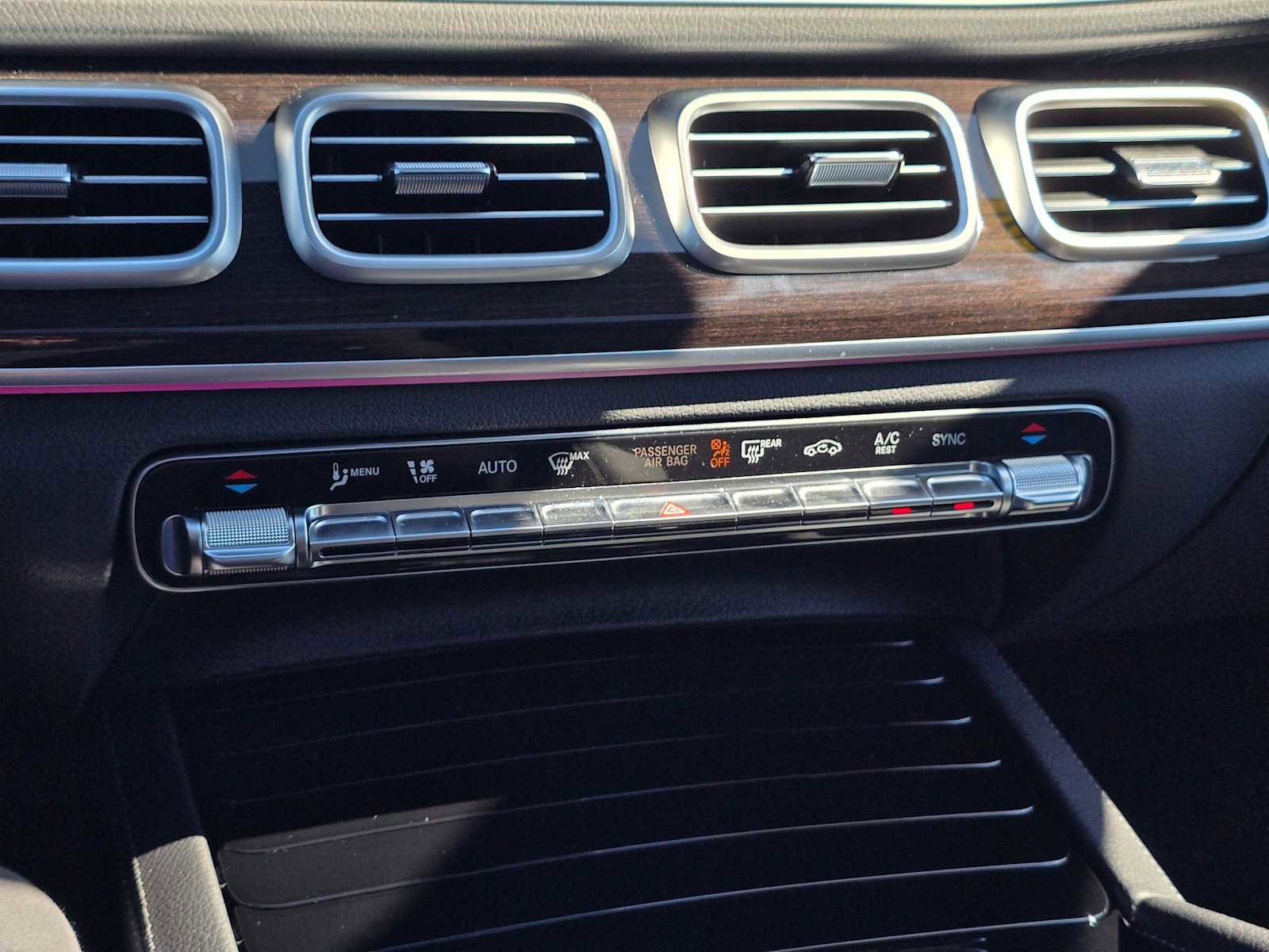 Used 2026 Mercedes-Benz GLS 450 4MATIC image 29