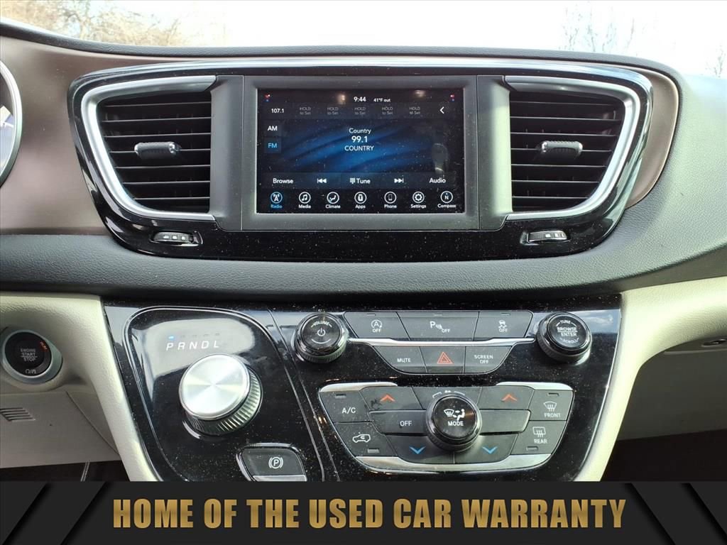 Used 2019 Chrysler Pacifica LX image 23