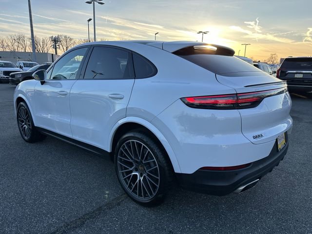 Used 2021 Porsche Cayenne Coupe image 7