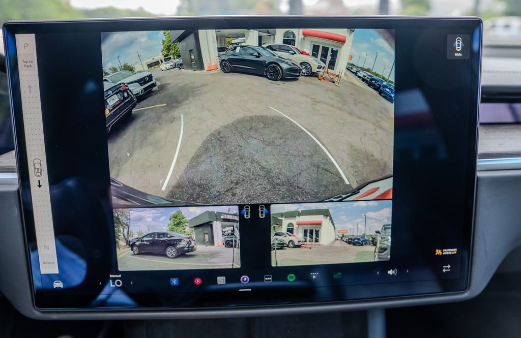 Used 2022 Tesla Model X AWD/4WD image 10