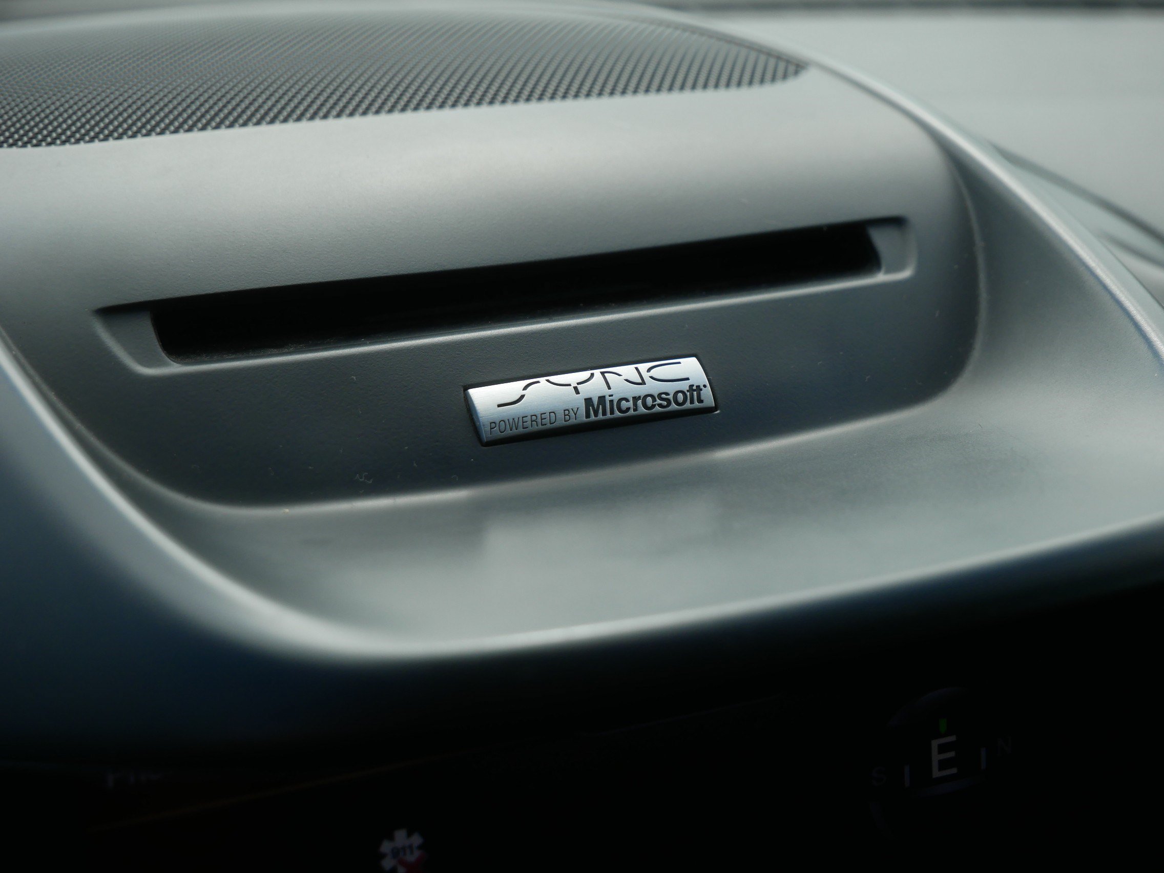Used 2013 Ford Escape SEL FWD image 30