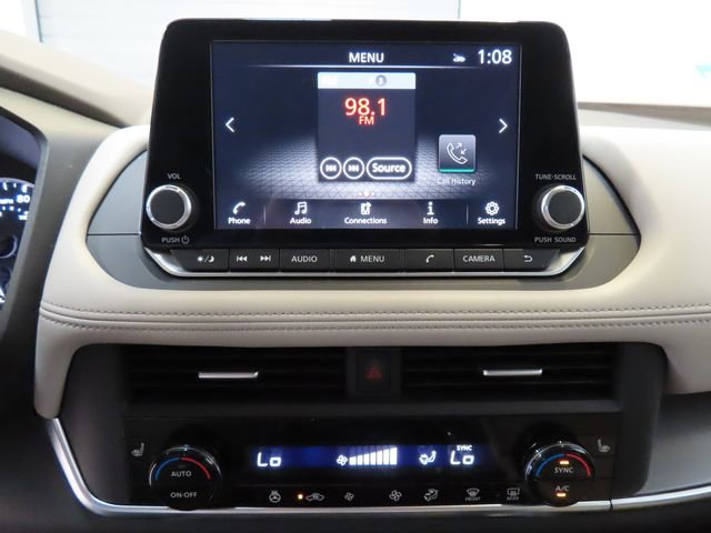 Used 2023 Nissan Rogue SV w/ SV Premium B Package image 25