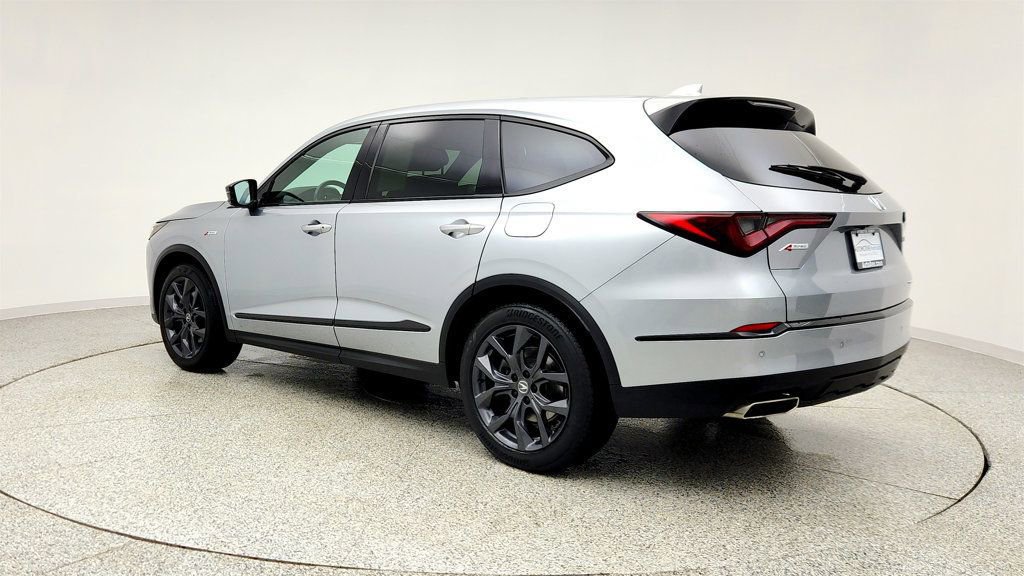 Used 2023 Acura MDX A-Spec image 7