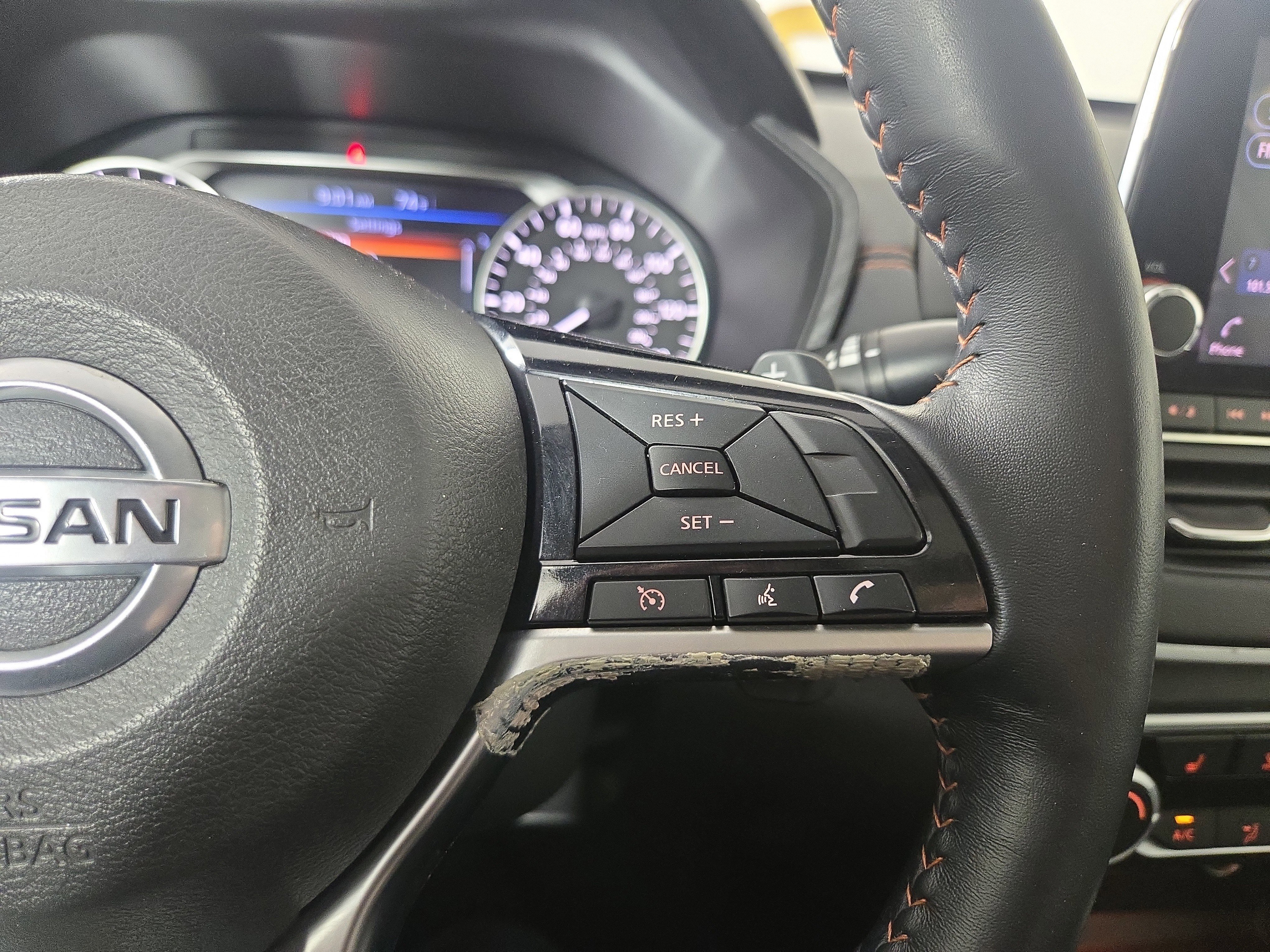 Used 2019 Nissan Altima 2.5 SR w/ SR Premium Package image 15