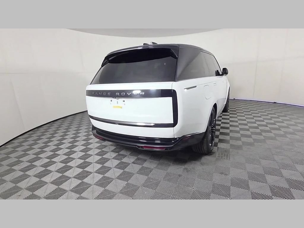Used 2024 Land Rover Range Rover SE AWD/4WD image 42