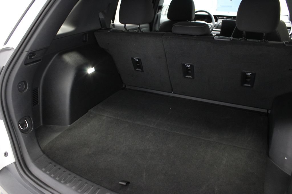 Used 2025 GMC Terrain Elevation AWD/4WD image 14