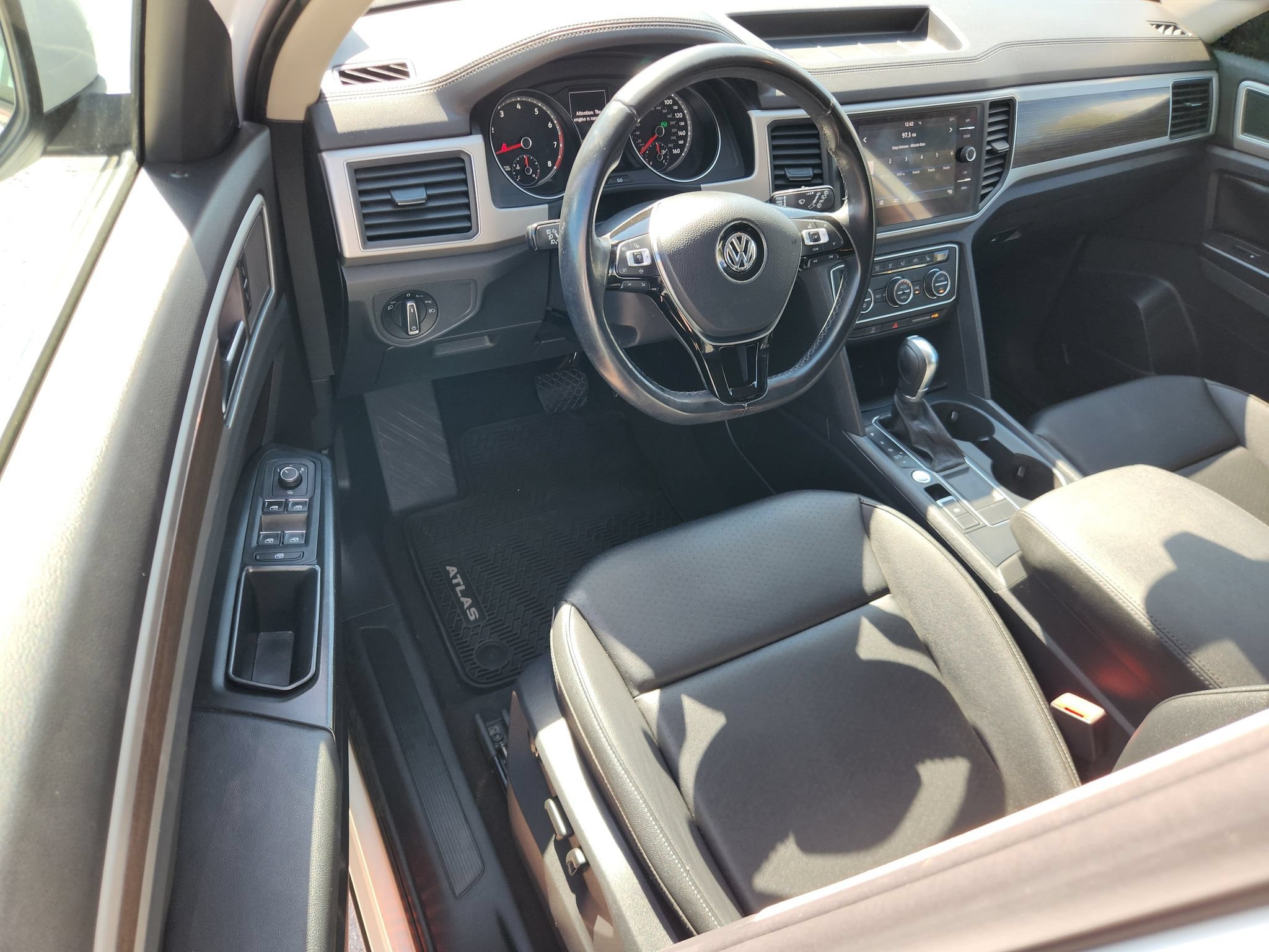 Used 2019 Volkswagen Atlas SE w/ Towing Package FWD image 14