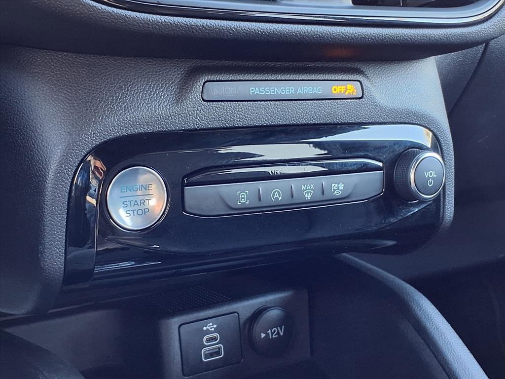 Used 2025 Ford Escape ST-Line w/ Tech Pack #1 image 14