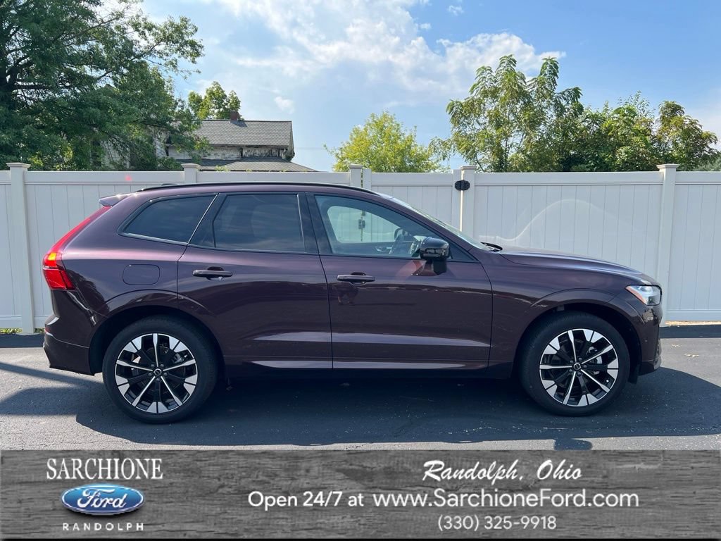 Used 2026 Volvo XC60 B5 Plus w/ Climate Package AWD/4WD image 1