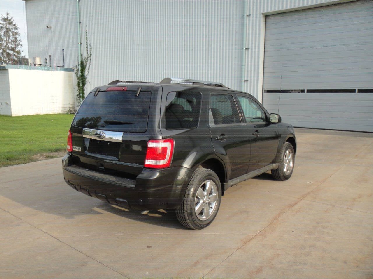Used 2011 Ford Escape Limited w/ 302A Rapid Spec Order Code AWD/4WD image 7