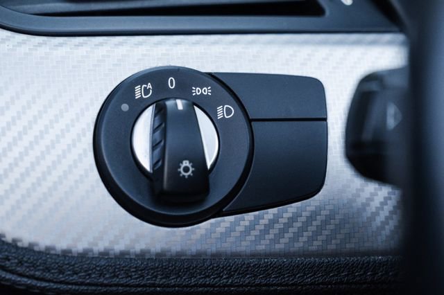 Used 2012 BMW Z4 sDrive35is image 74