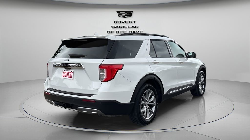 Used 2020 Ford Explorer XLT w/ Equipment Group 202A image 9