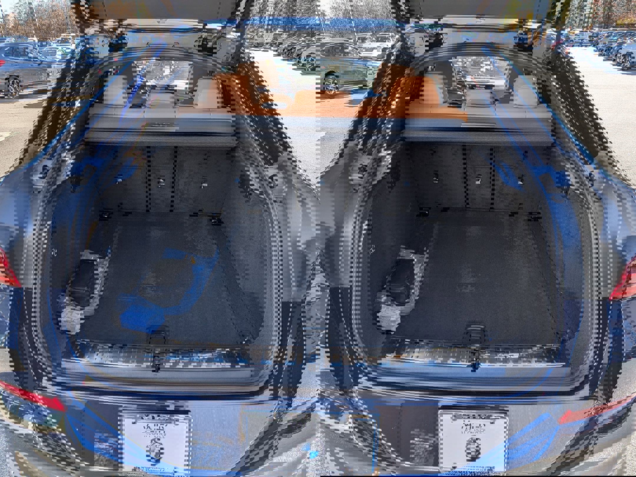 New 2026 BMW X6 xDrive40i w/ Climate Comfort Package image 33