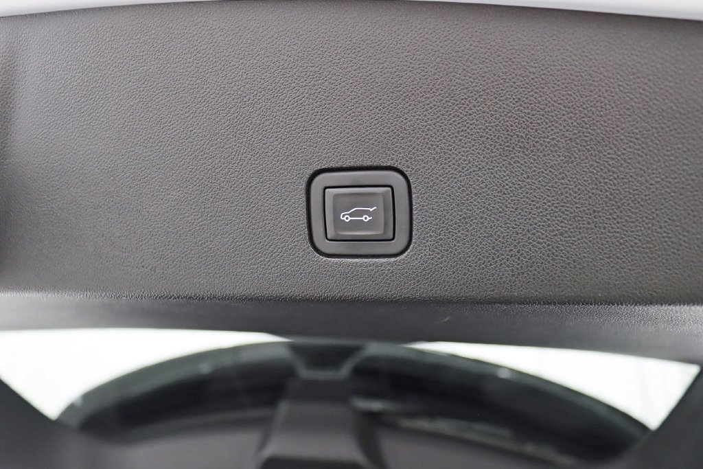 Used 2024 Cadillac XT6 Sport w/ Platinum Package AWD/4WD image 39