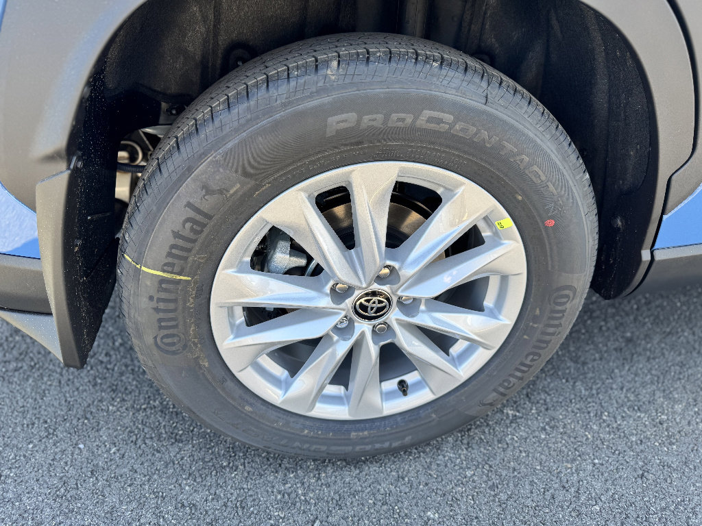 New 2026 Toyota Corolla Cross LE image 23