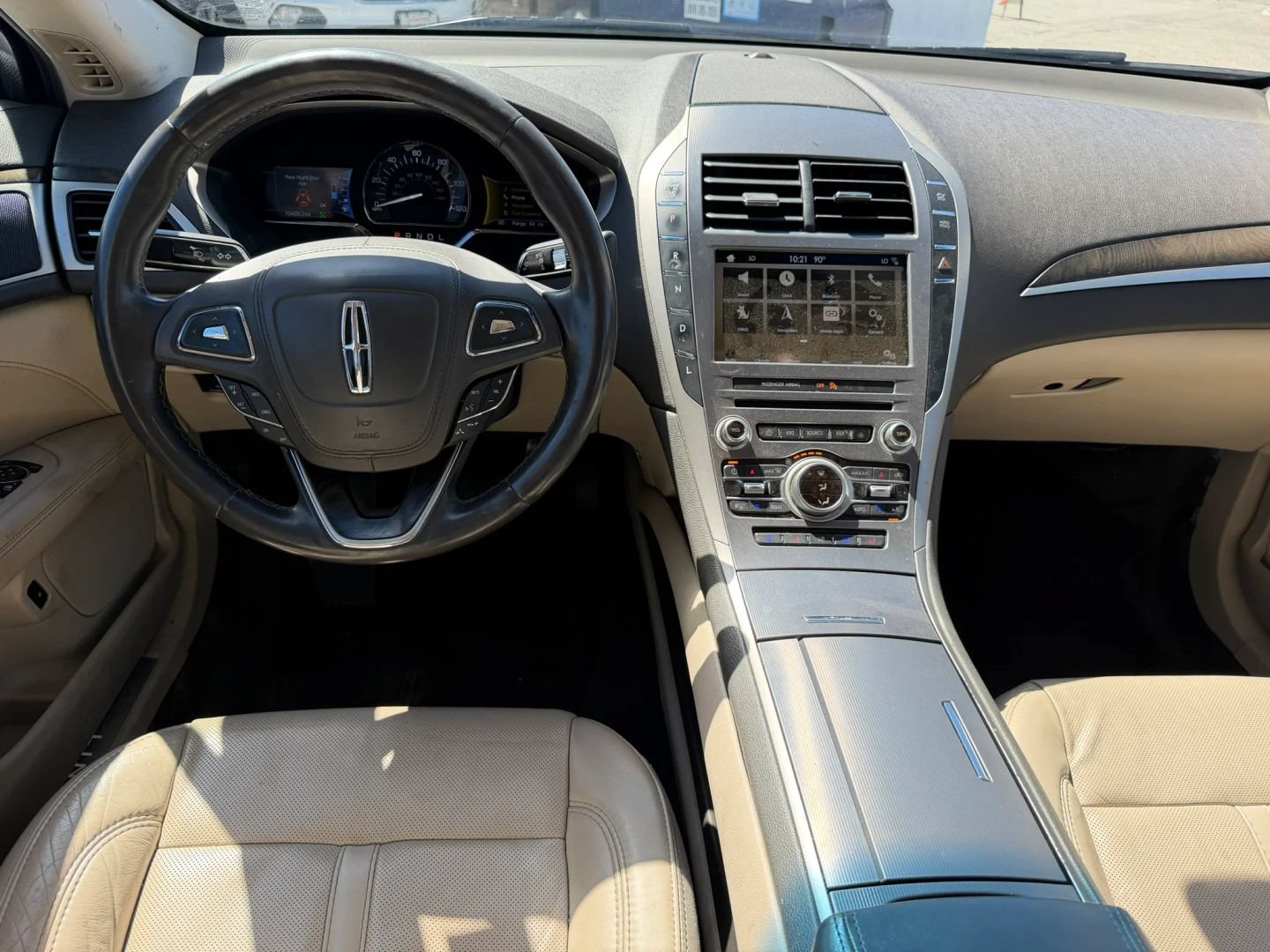 Used 2017 Lincoln MKZ Reserve w/ Climate Package FWD image 19