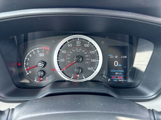 Used 2022 Toyota Corolla Cross L image 15