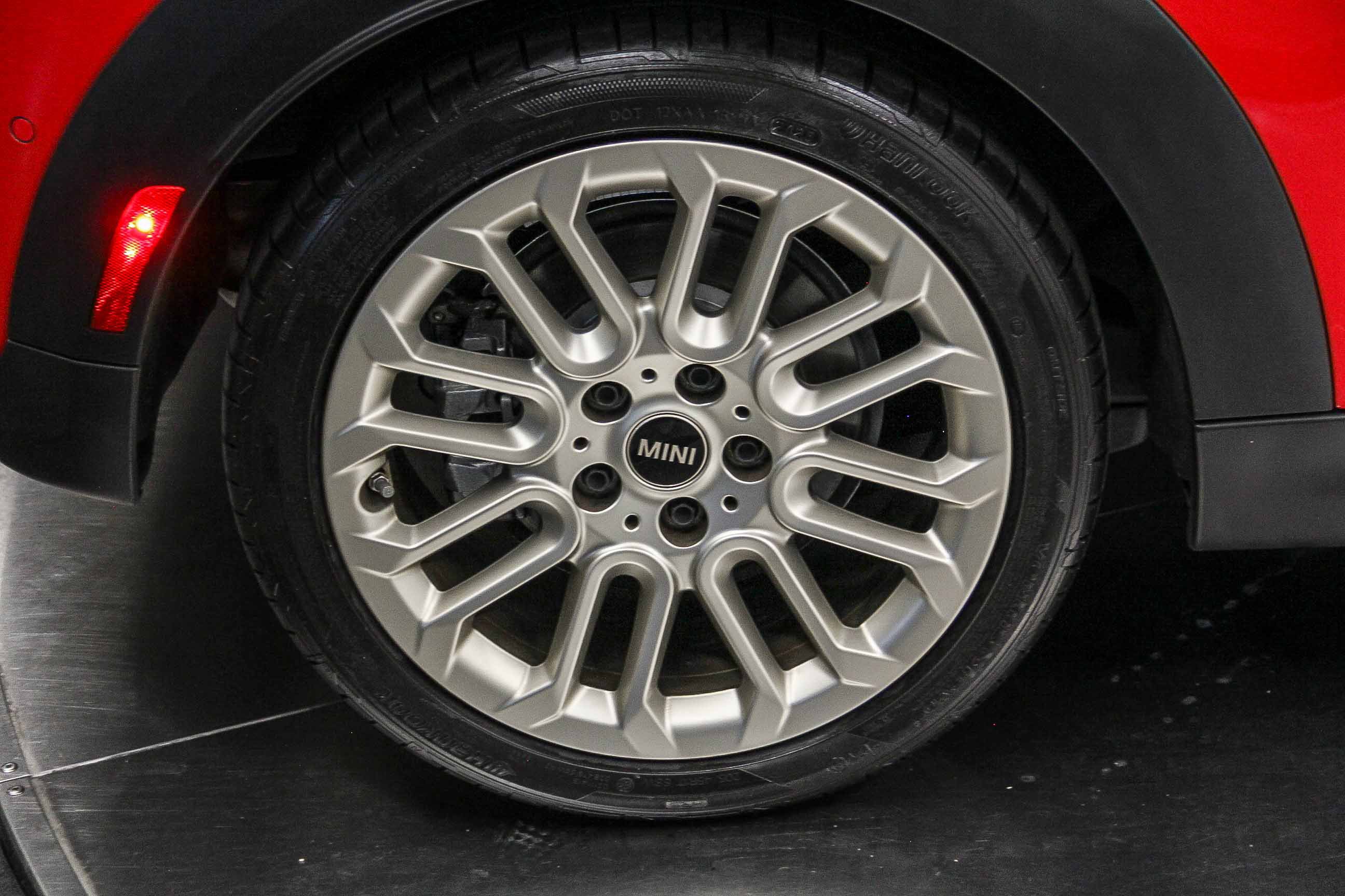 Used 2026 MINI Cooper S FWD image 8