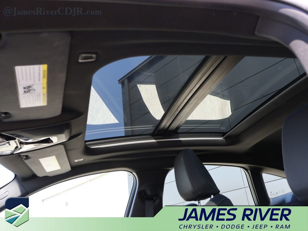 Used 2025 BMW 228i xDrive image 25