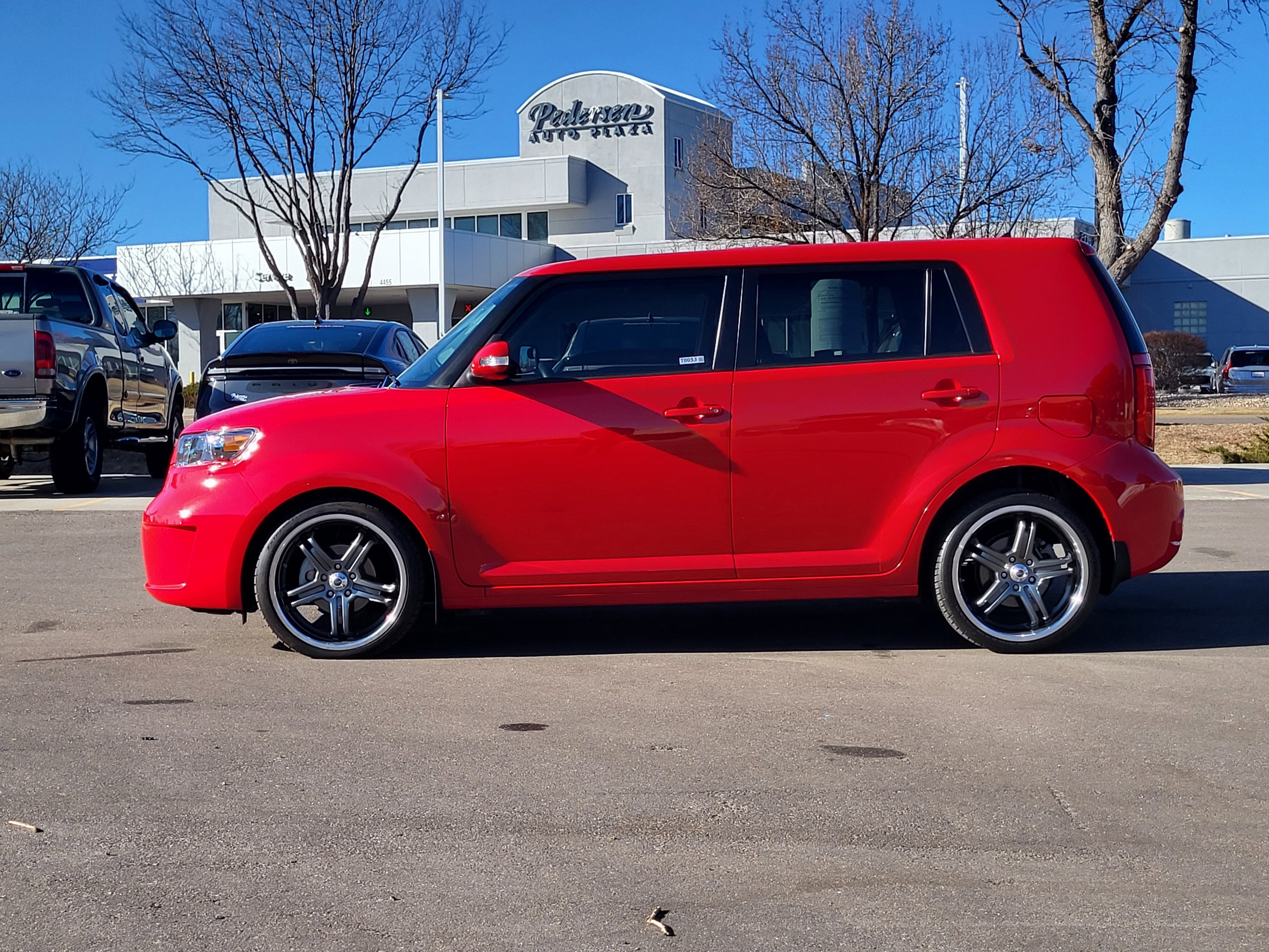 Used 2009 Scion xB image 4