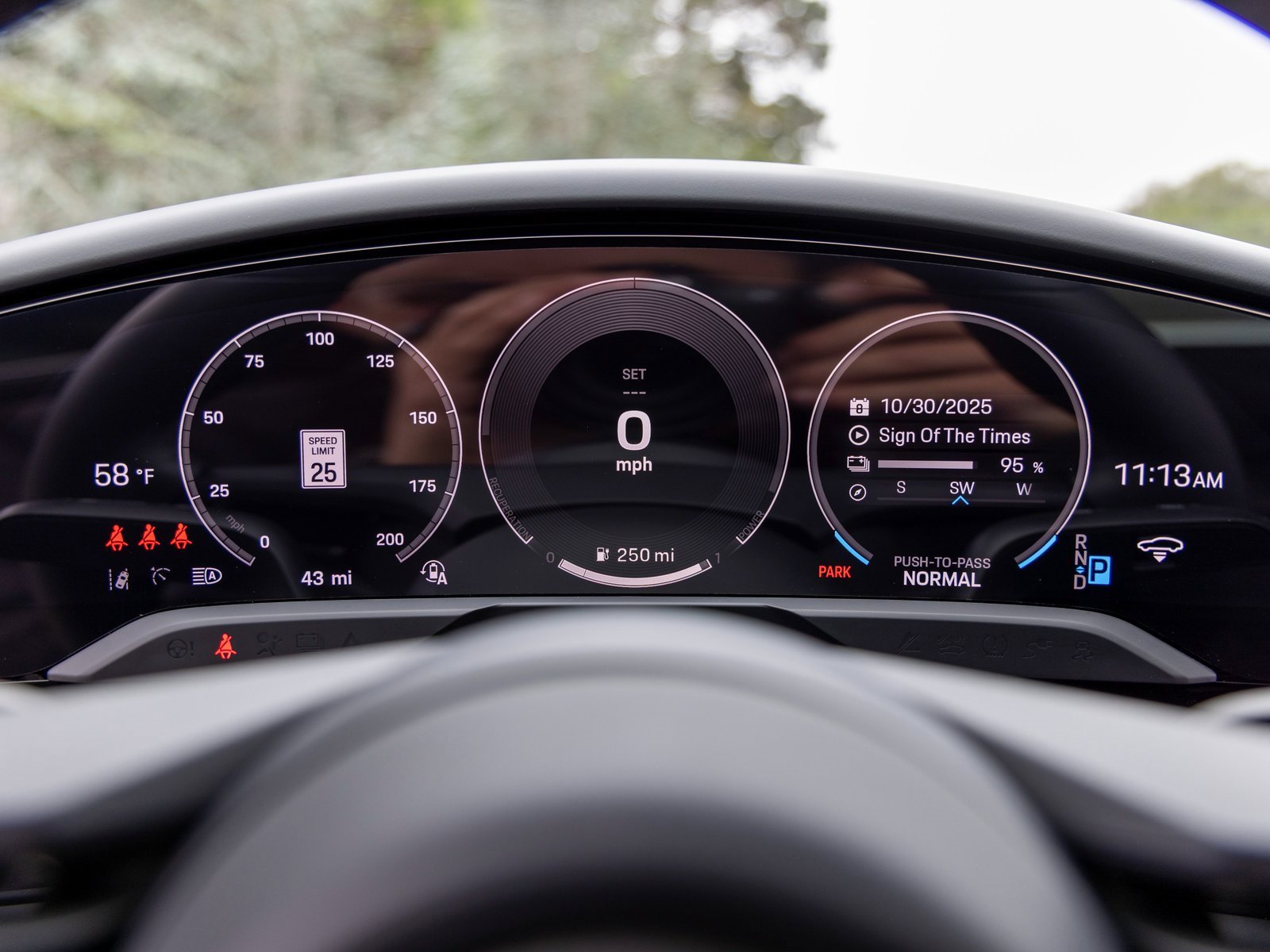 New 2025 Porsche Taycan 4S image 30