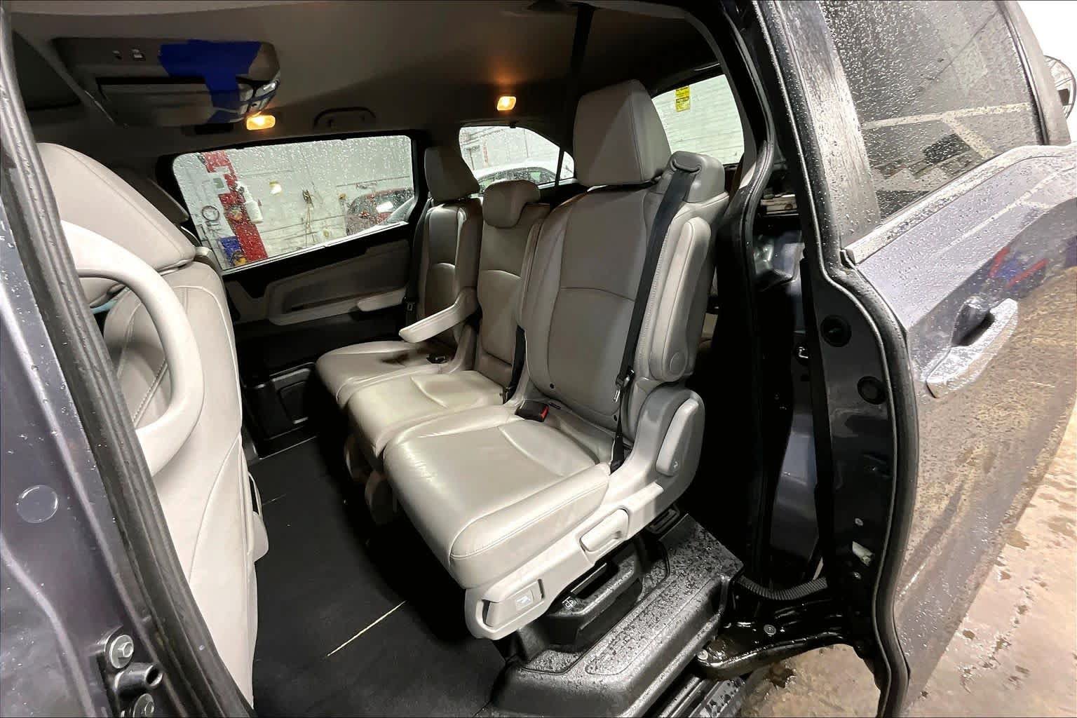 Used 2018 Honda Odyssey EX-L image 20