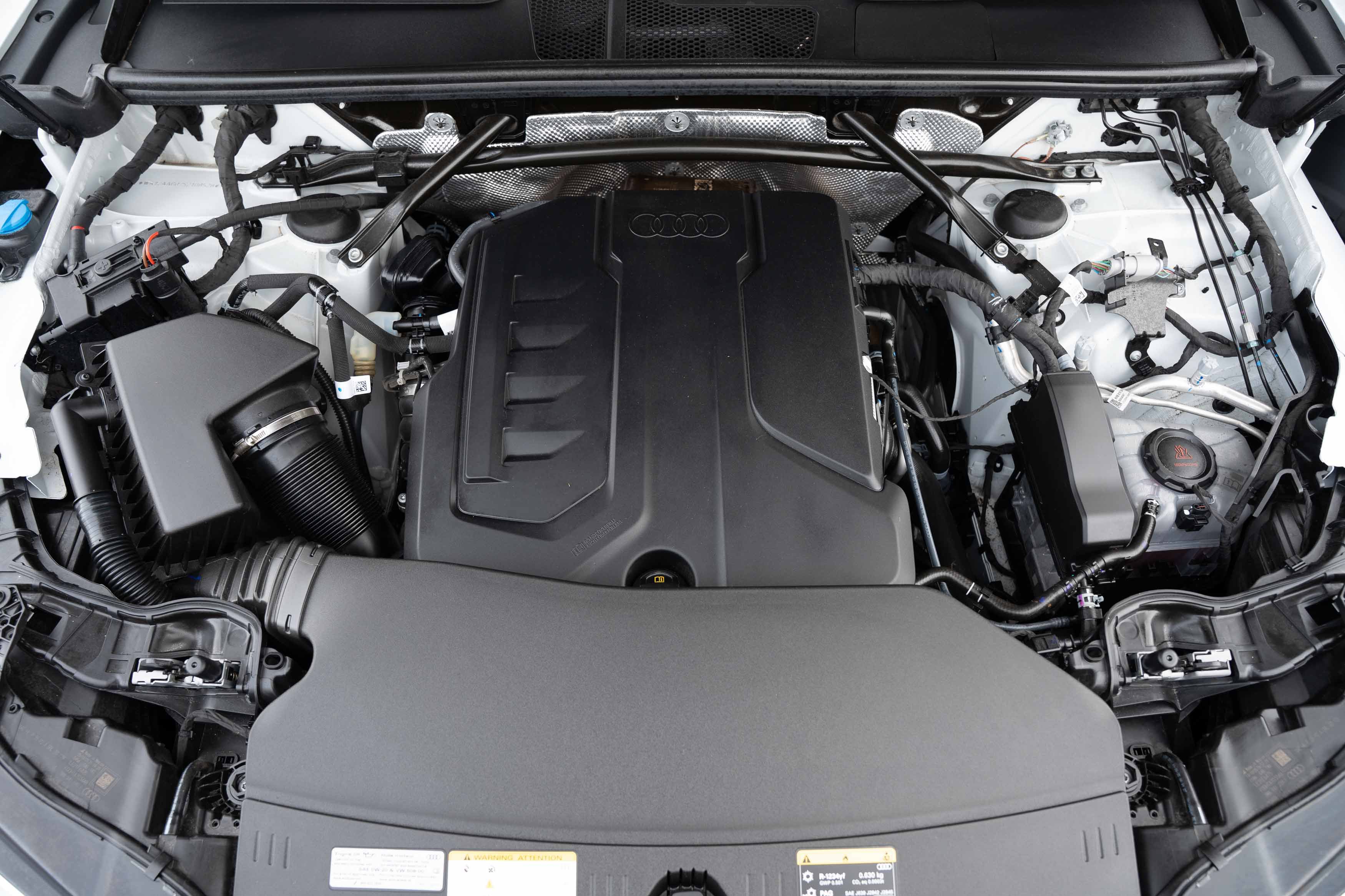 Certified 2025 Audi Q5 Premium AWD/4WD image 30