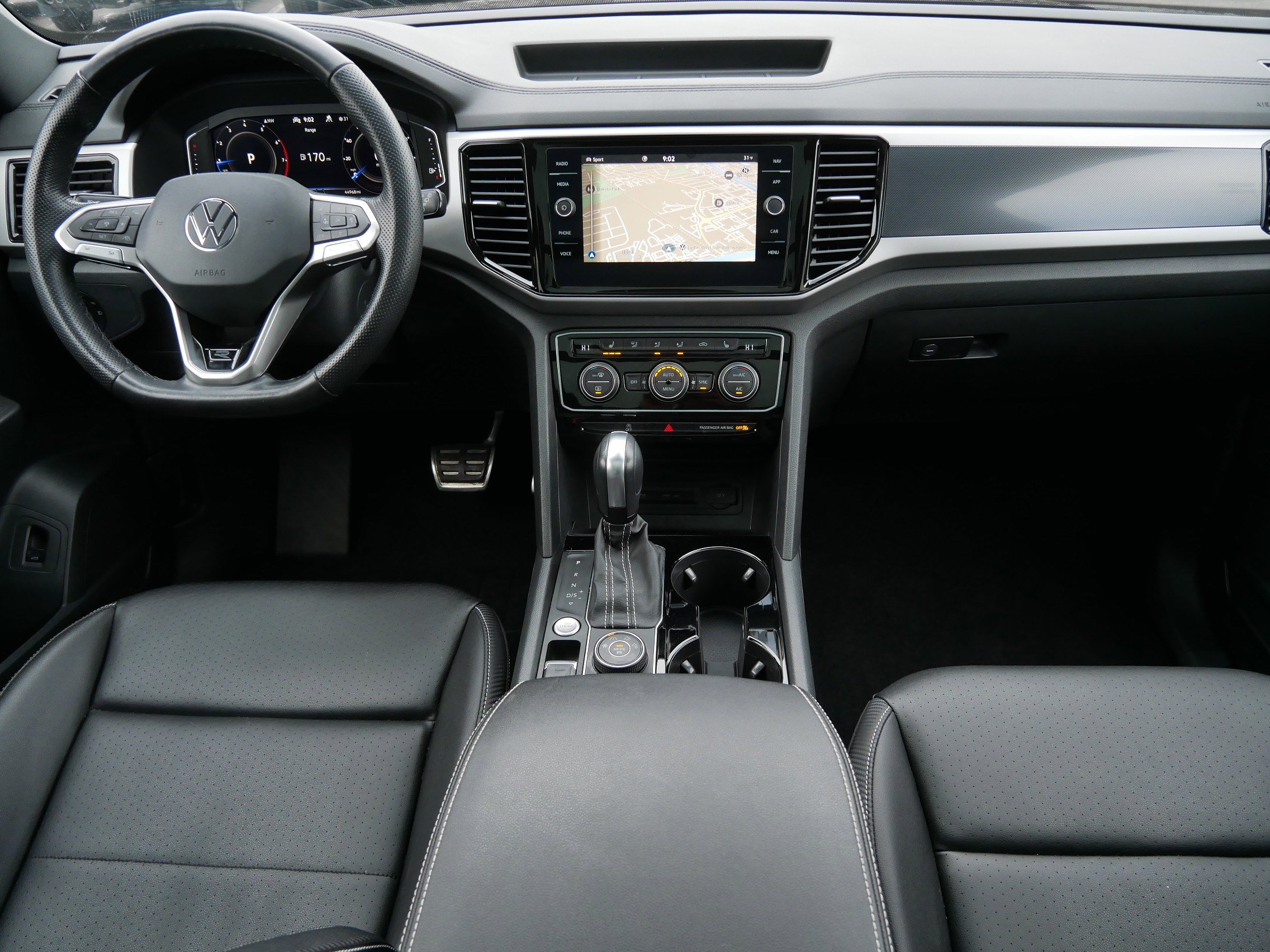 Certified 2023 Volkswagen Atlas Cross Sport SEL R-Line image 10