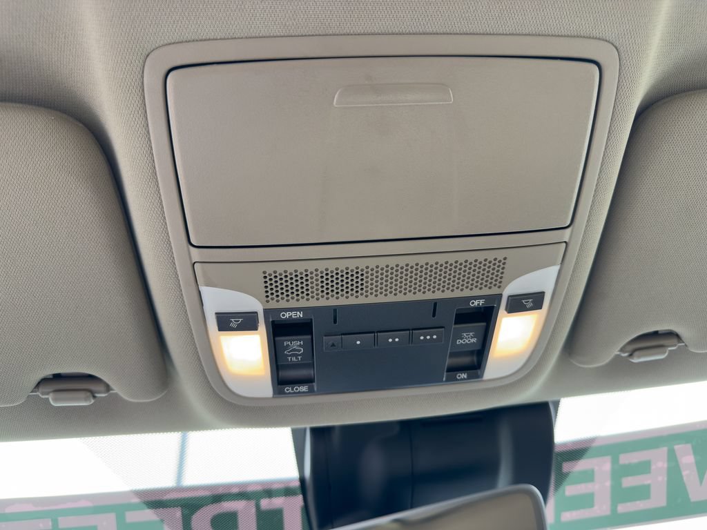 Used 2020 Acura MDX SH-AWD image 31