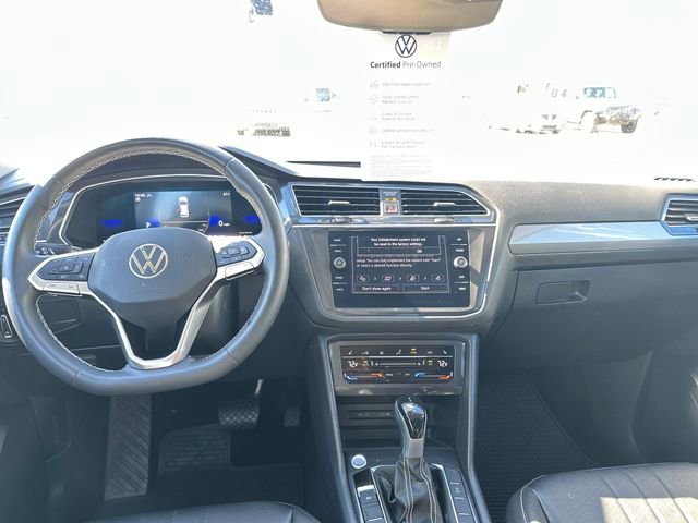 Certified 2023 Volkswagen Tiguan SE image 16