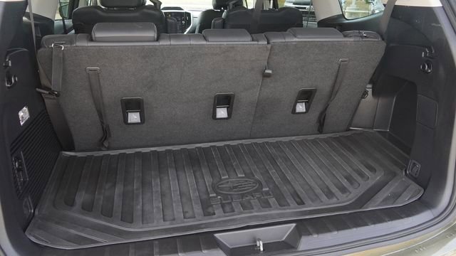 Used 2023 Subaru Ascent Limited image 12