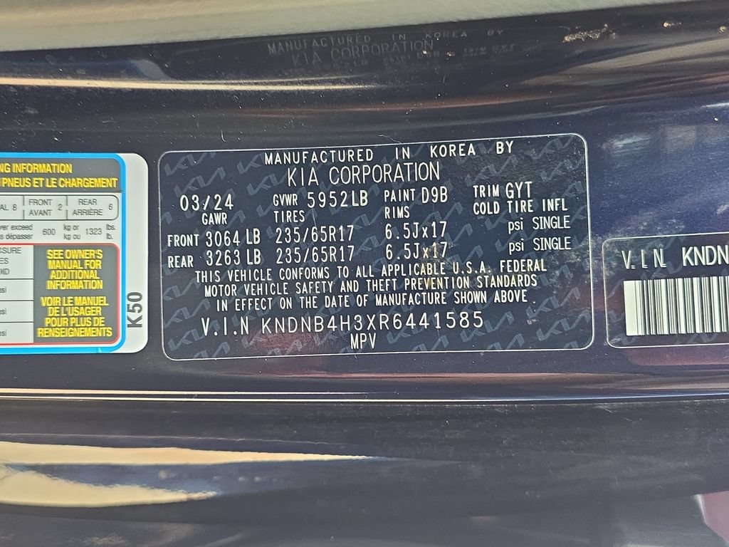 Used 2024 Kia Carnival LX FWD image 34