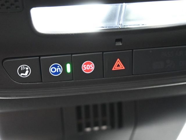 New 2025 Chevrolet Silverado EV LT image 36