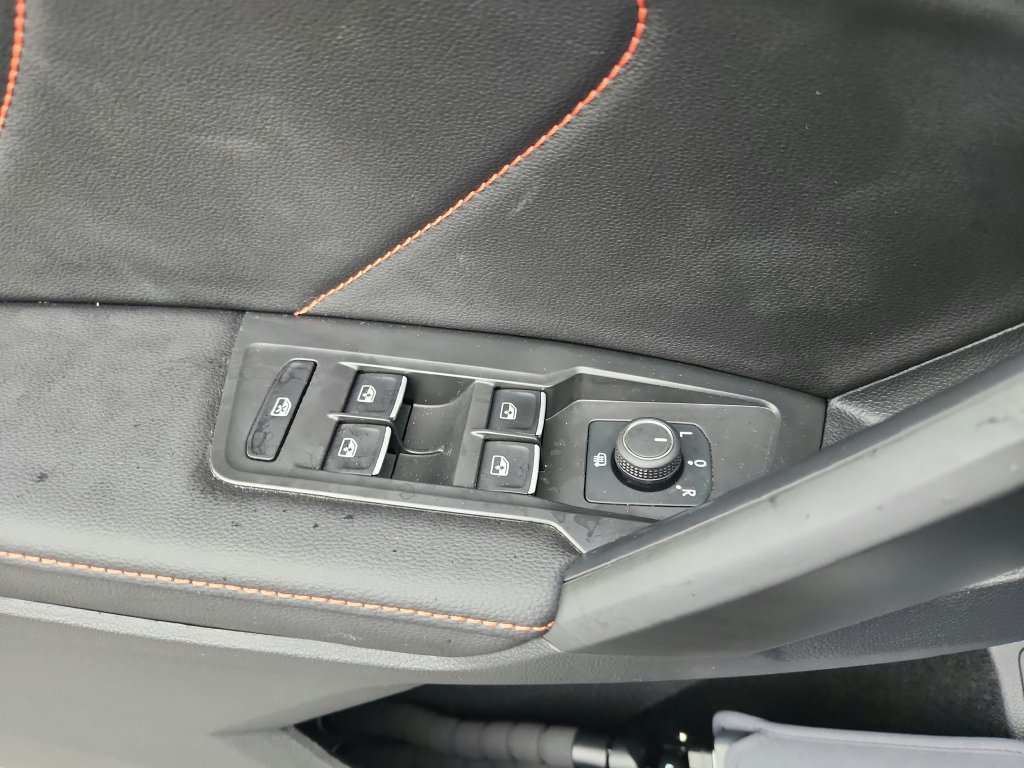 Certified 2024 Volkswagen Tiguan Wolfsburg Edition AWD/4WD image 20