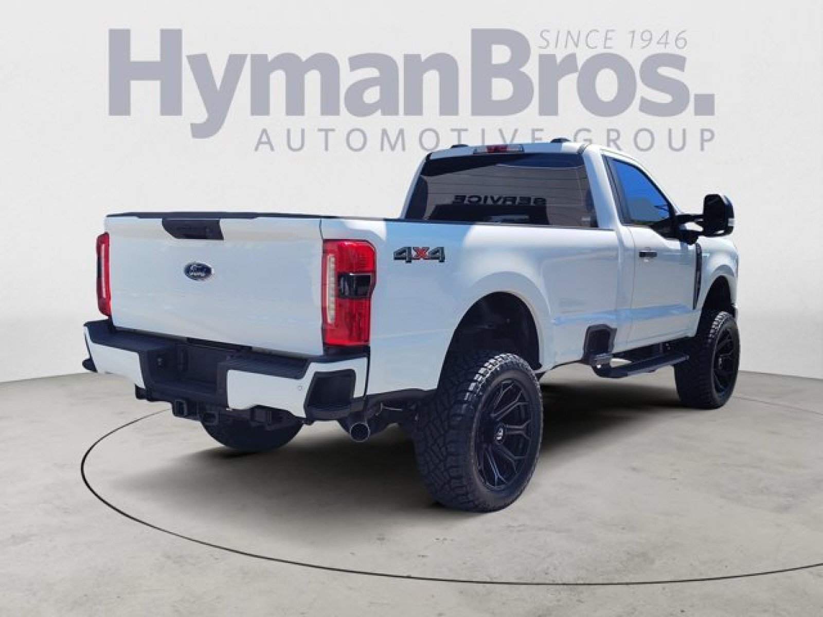 Used 2023 Ford F250 XL w/ STX Appearance Package AWD/4WD image 3
