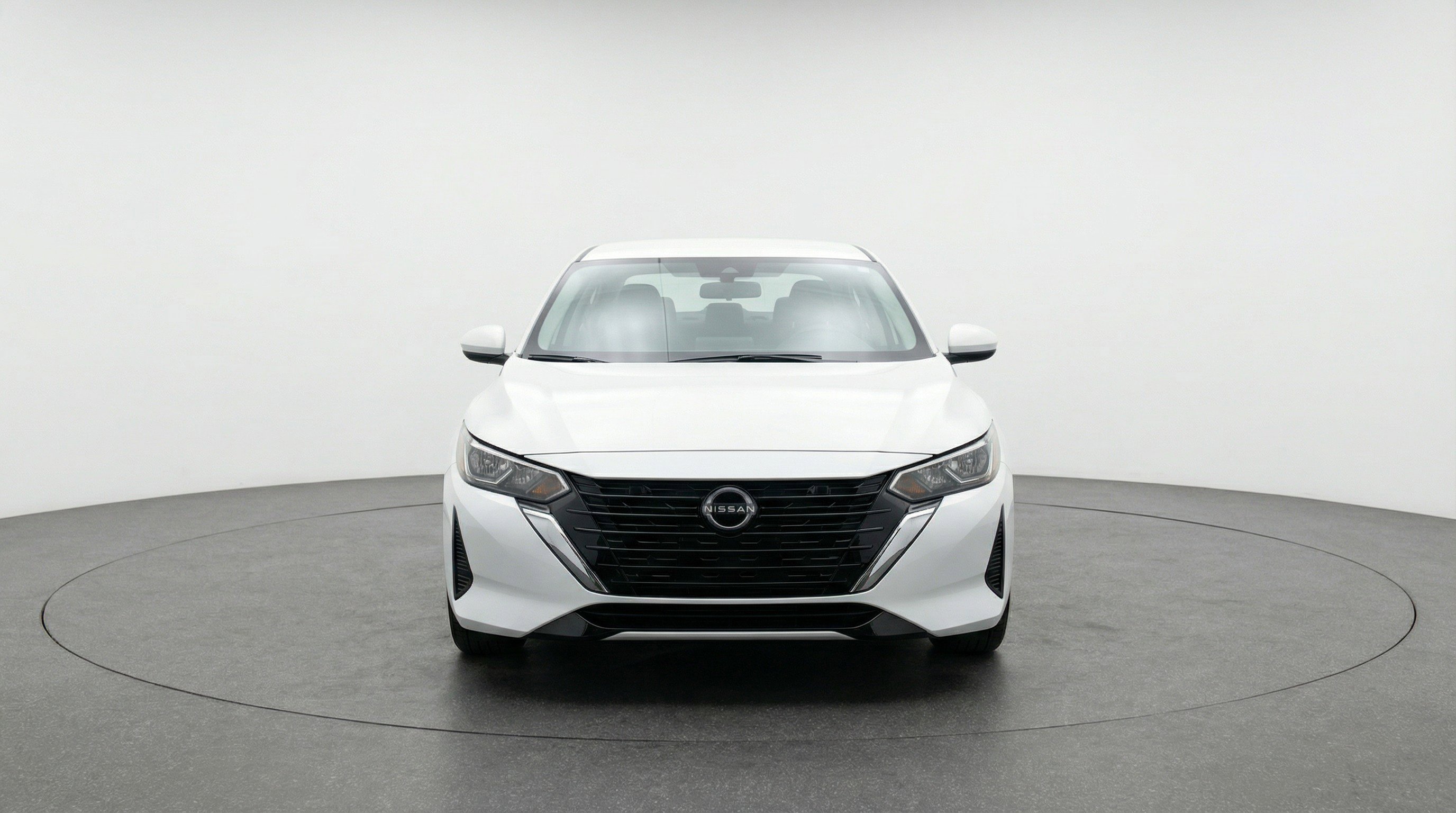 Used 2025 Nissan Sentra SV image 2