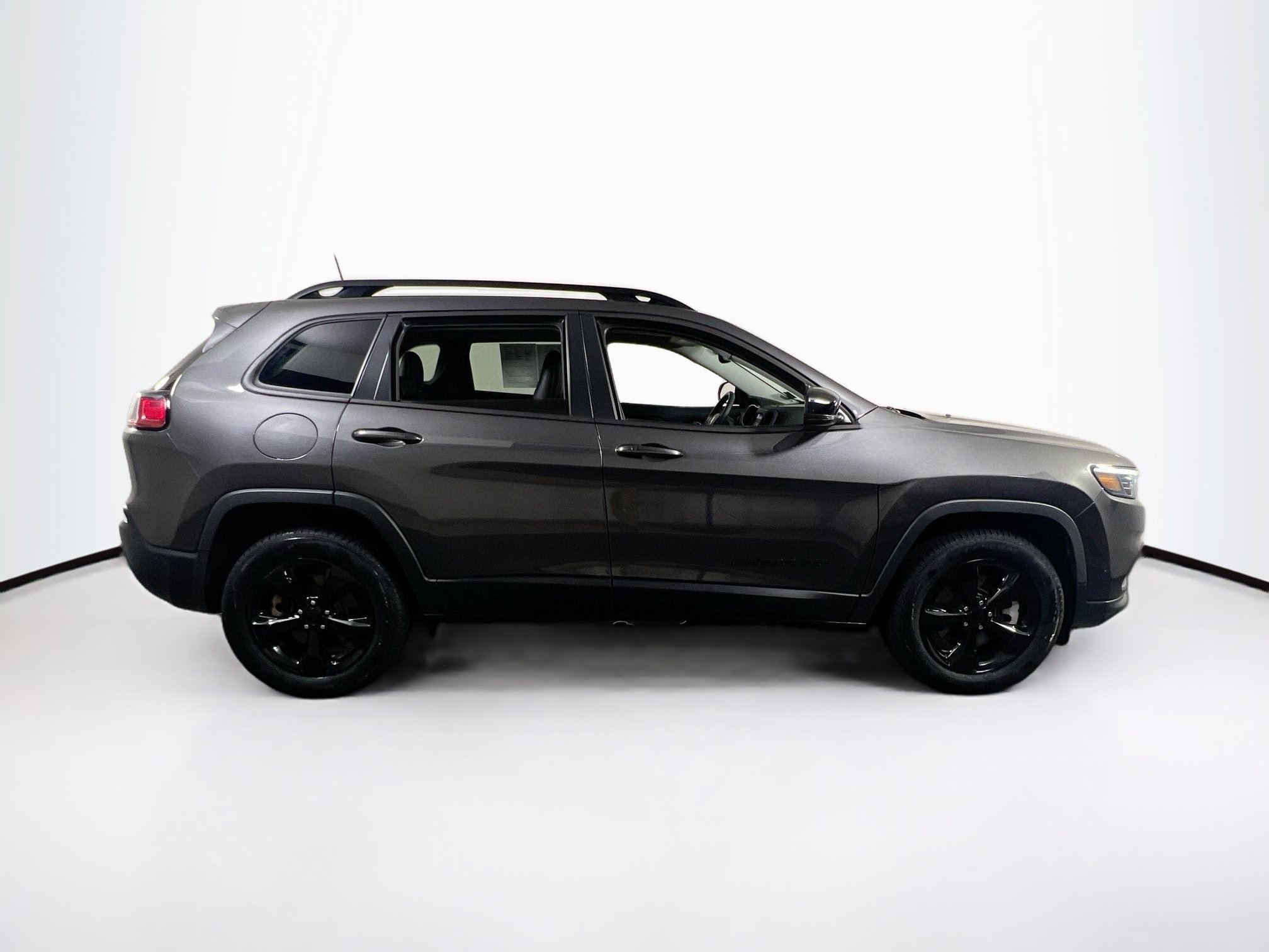 Used 2023 Jeep Cherokee Altitude Lux w/ Lux Elite Package AWD/4WD image 4
