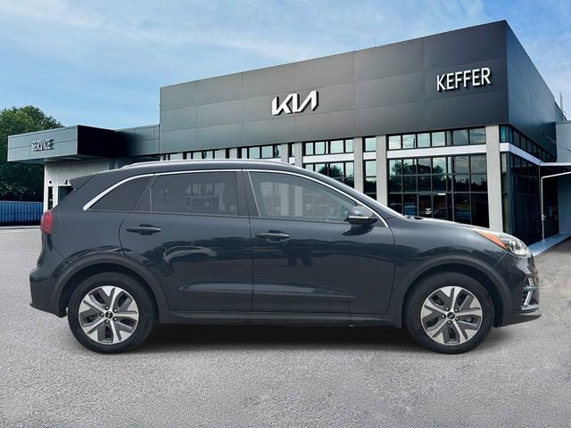Certified 2022 Kia Niro EX image 9