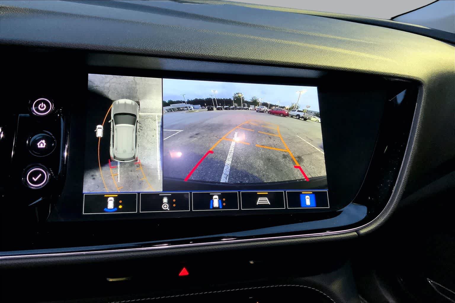 Used 2022 Buick Envision Avenir w/ Technology Package II FWD image 54