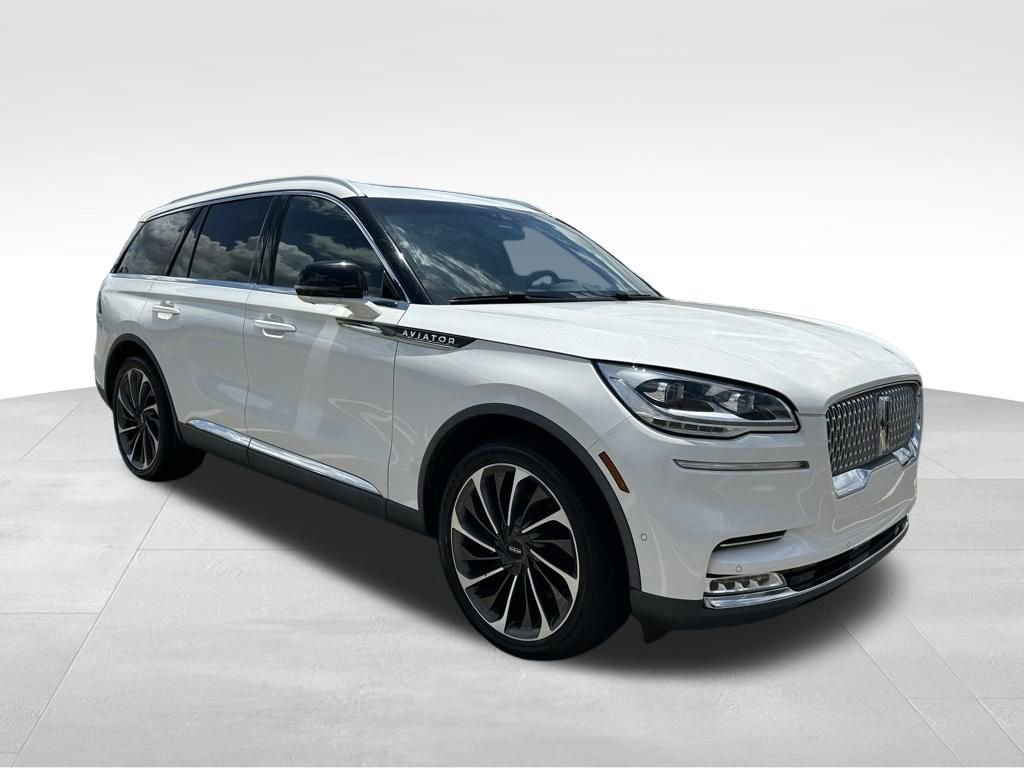 Used 2021 Lincoln Aviator Reserve w/ Equipment Group 202A AWD/4WD image 7