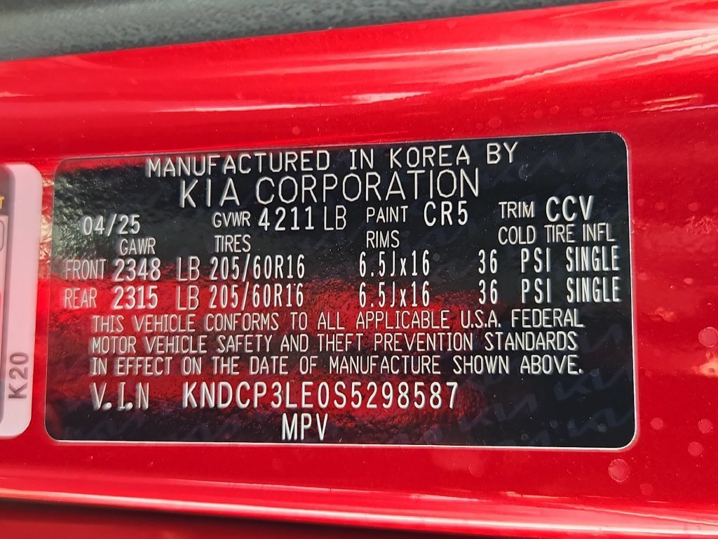 Used 2025 Kia Niro LX FWD image 25