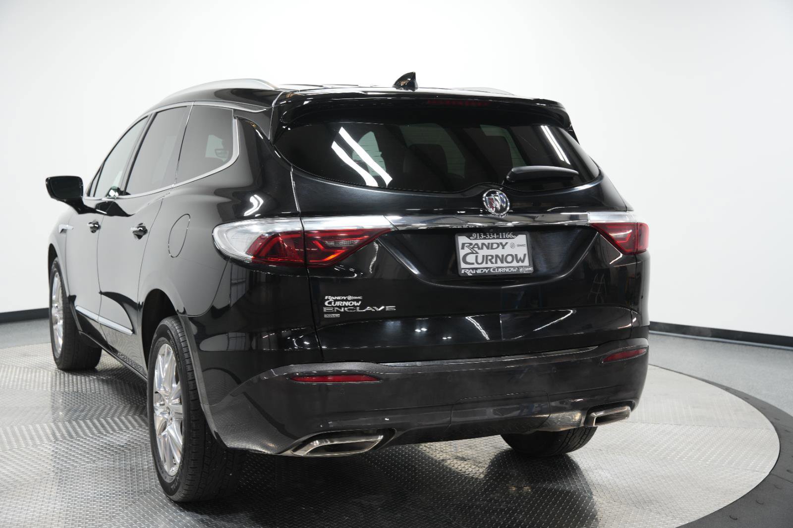 Used 2024 Buick Enclave Premium w/ Experience Buick Package image 5