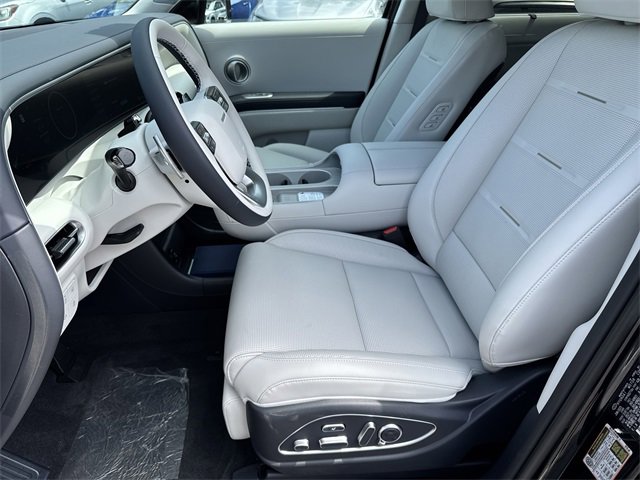 New 2026 Hyundai Palisade Calligraphy image 9