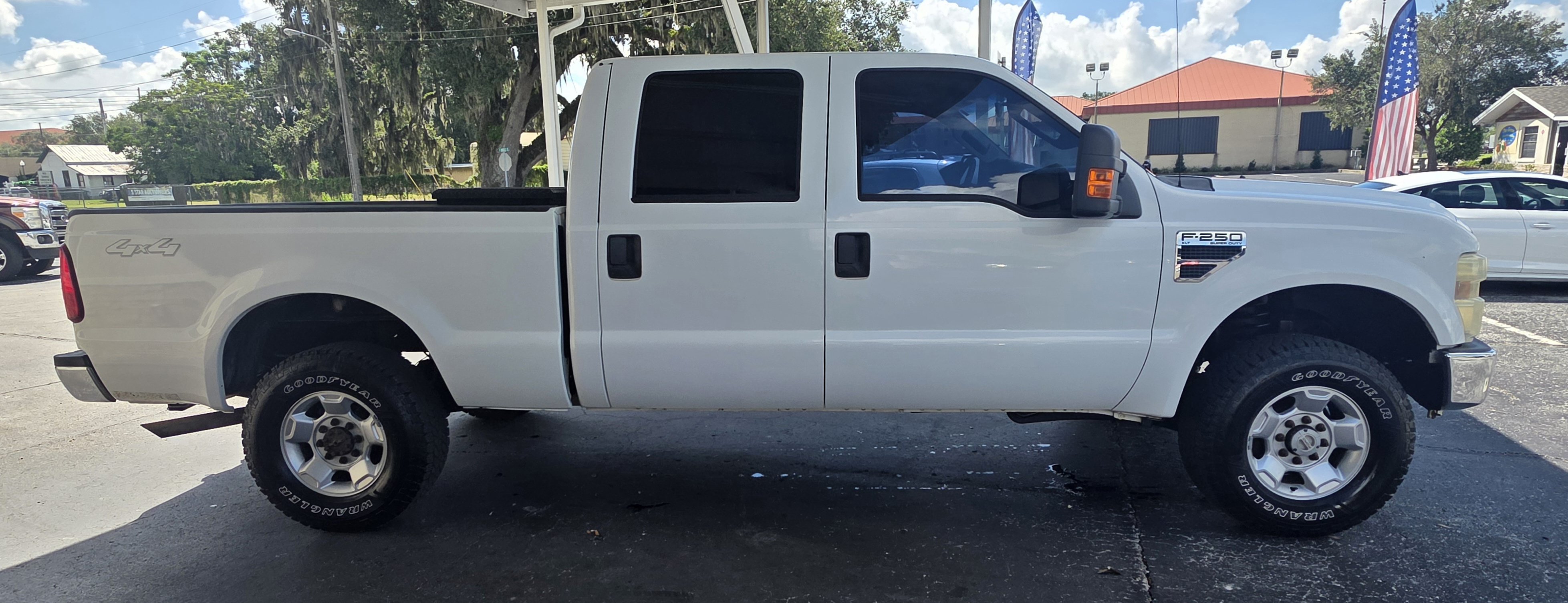 Used 2010 Ford F250 XL AWD/4WD image 8