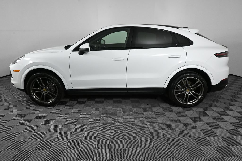 Used 2020 Porsche Cayenne AWD/4WD image 3