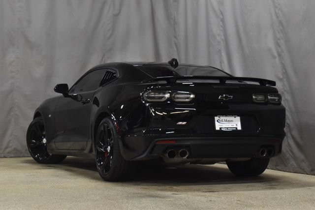 Used 2020 Chevrolet Camaro SS image 2