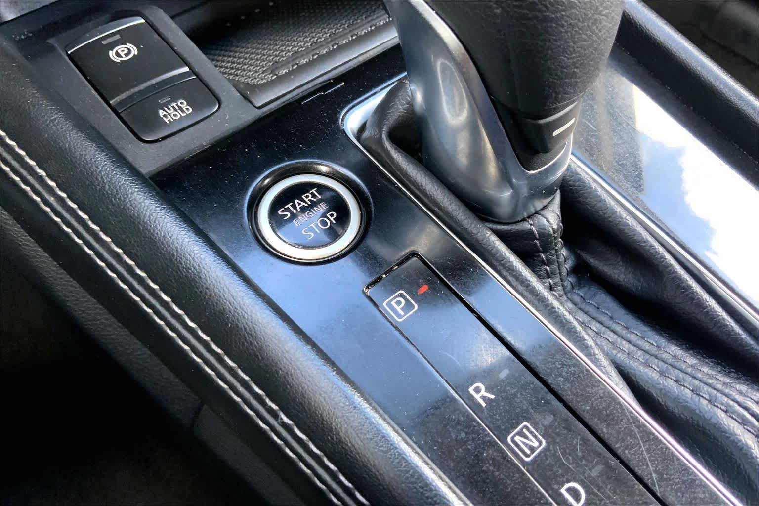 Used 2023 Nissan Kicks SV FWD image 35